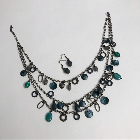 🧁LAST CHANCE Stones & Metal Necklace & Earrings - Picture 5 of 8